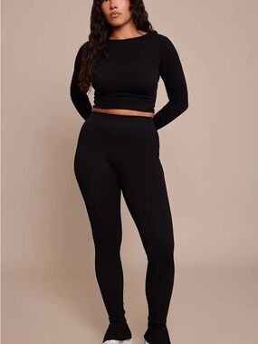 3/$30 NWT PrettyLittleThing Black High-Waist Leggings